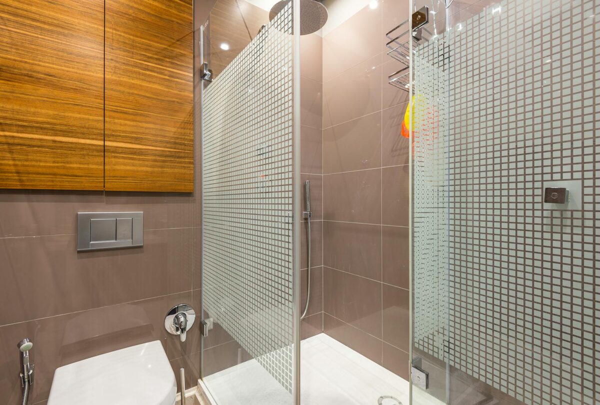 bathroom decoration ideas small apartment