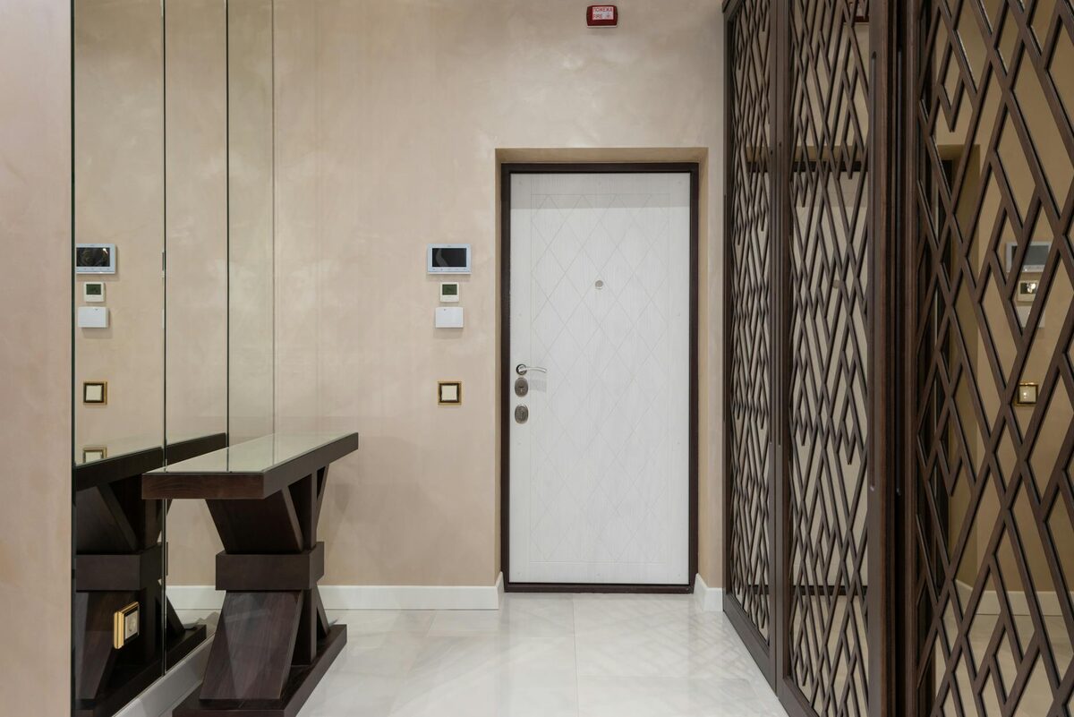 small apartment entryway ideas