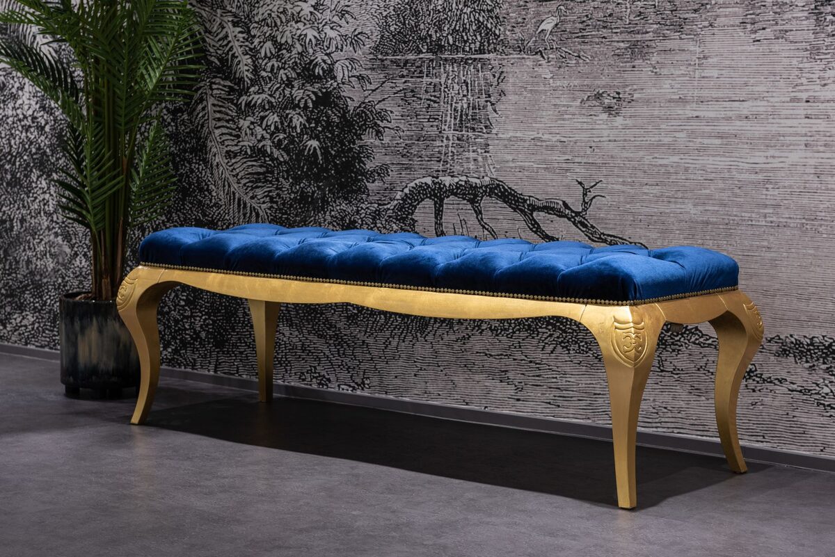 Choosing a Storage Ottoman - apartment ideas