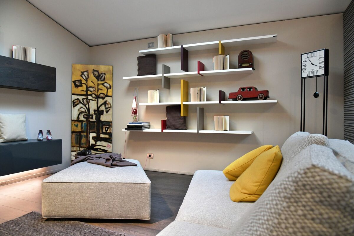 Floating Shelves That Double as Your Mini Library - apartment ideas