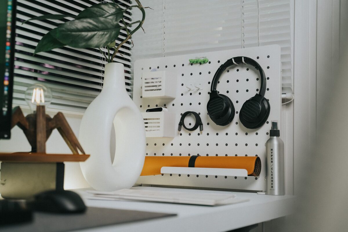 Go Vertical: Pegboards and No-Drill Wall Storage - apartment ideas