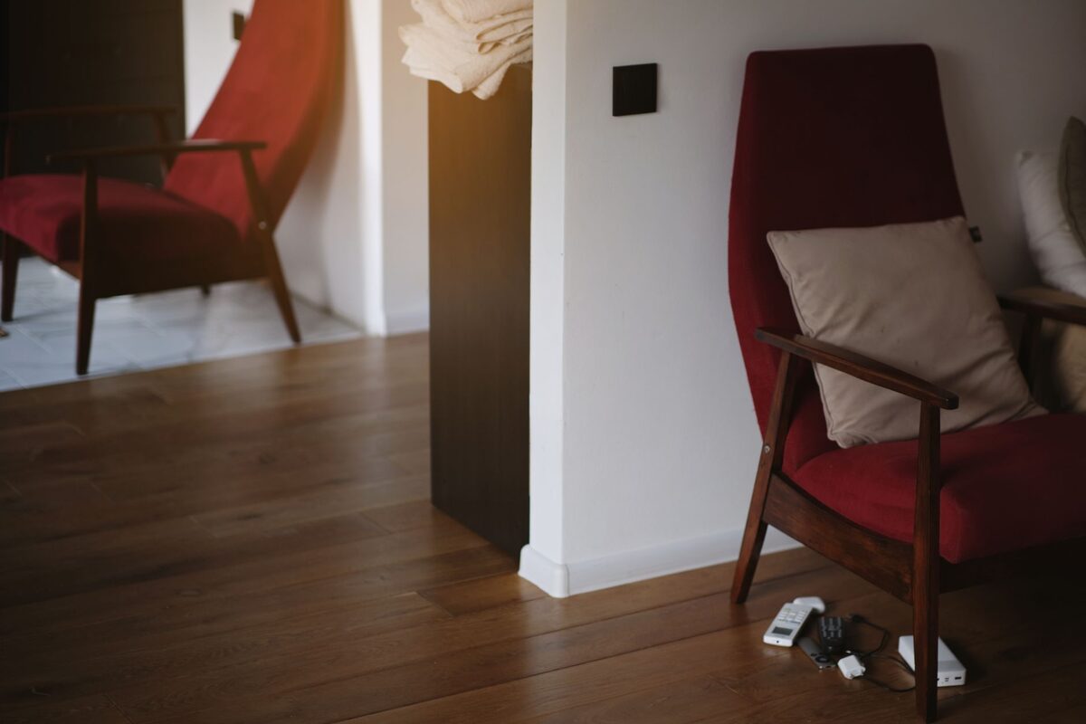 Reading Nook Ideas on a Budget Under 150 Dollars - apartment ideas